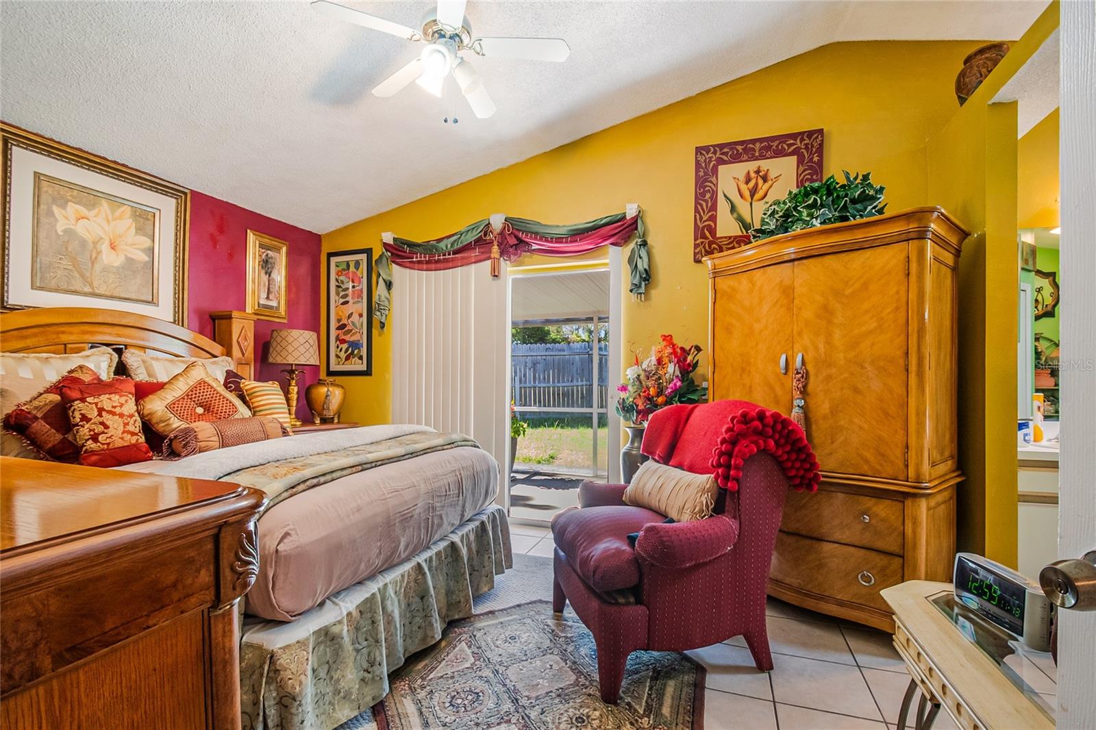 EDGEWATER SHORES - Residential