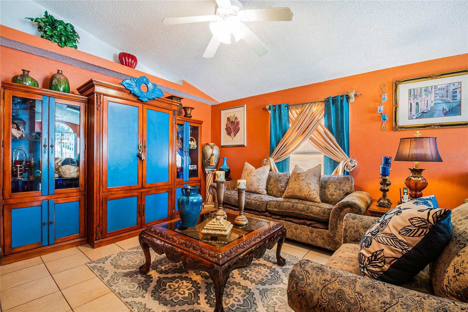 EDGEWATER SHORES - Residential