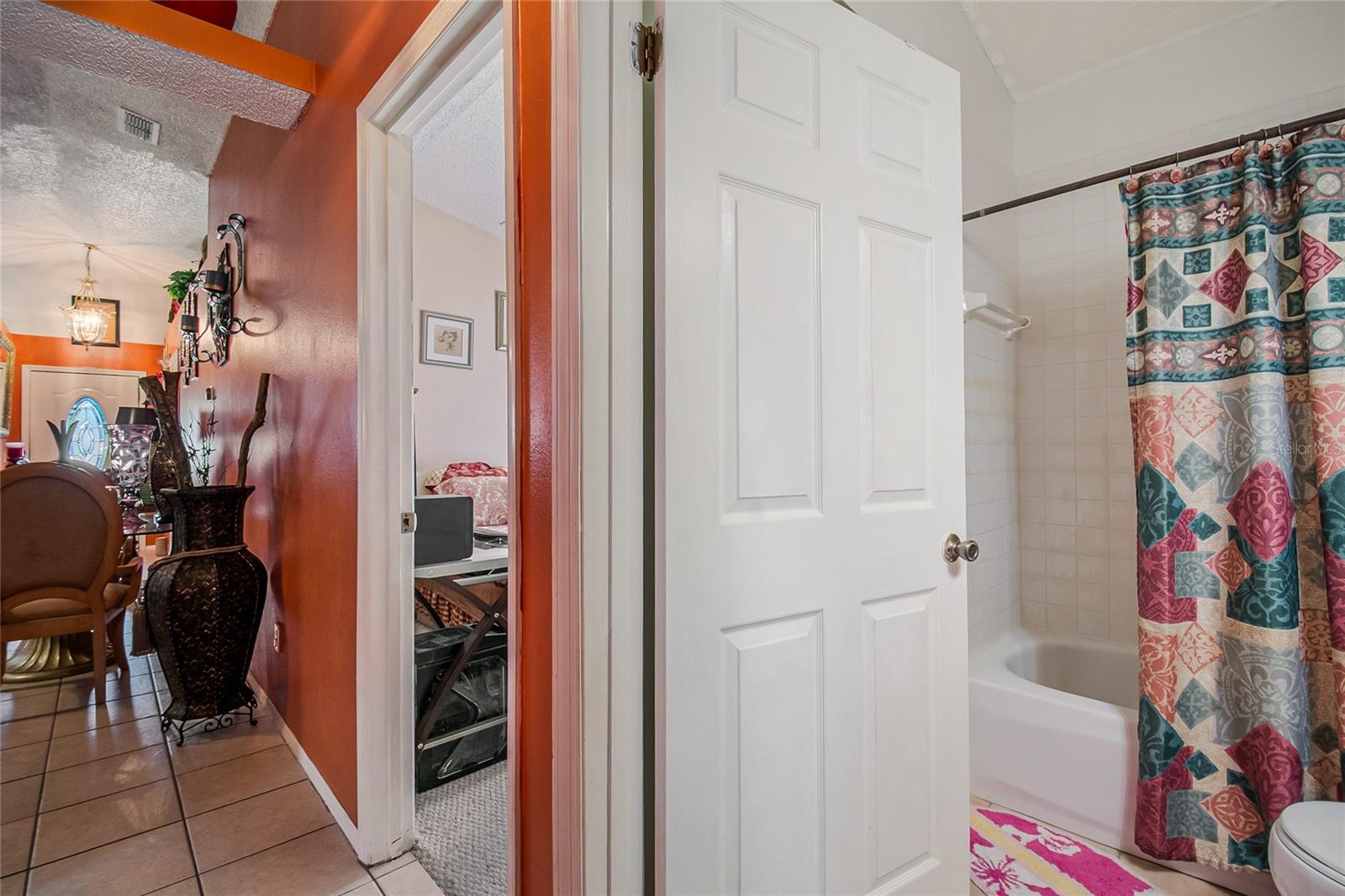 EDGEWATER SHORES - Residential