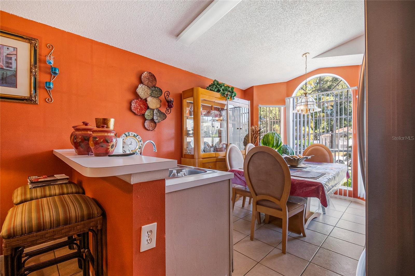 EDGEWATER SHORES - Residential