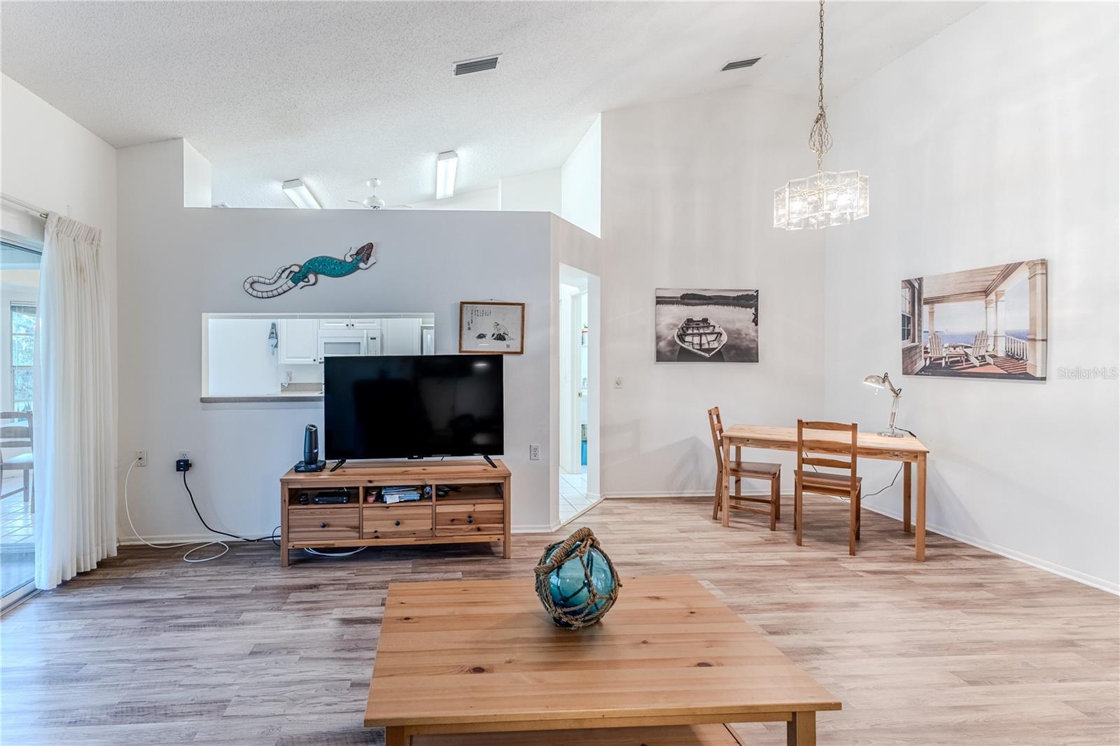 TIMBER PINES - Residential