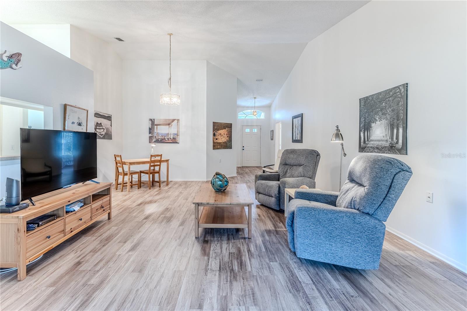 TIMBER PINES - Residential