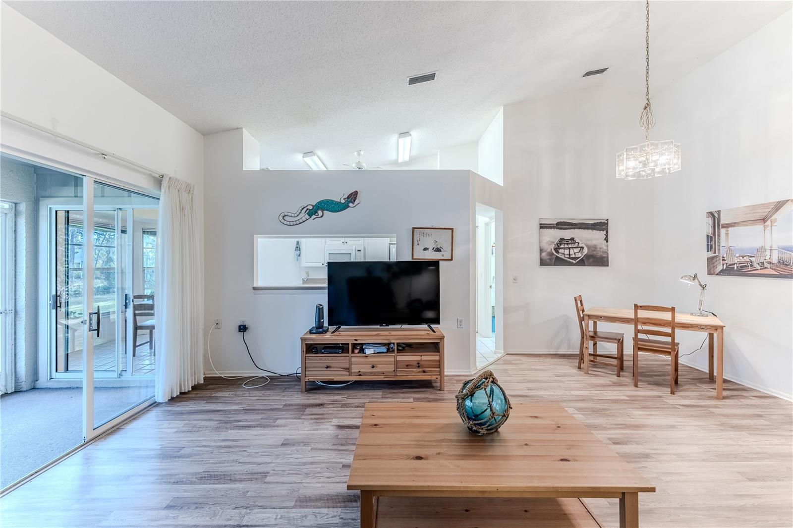 TIMBER PINES - Residential