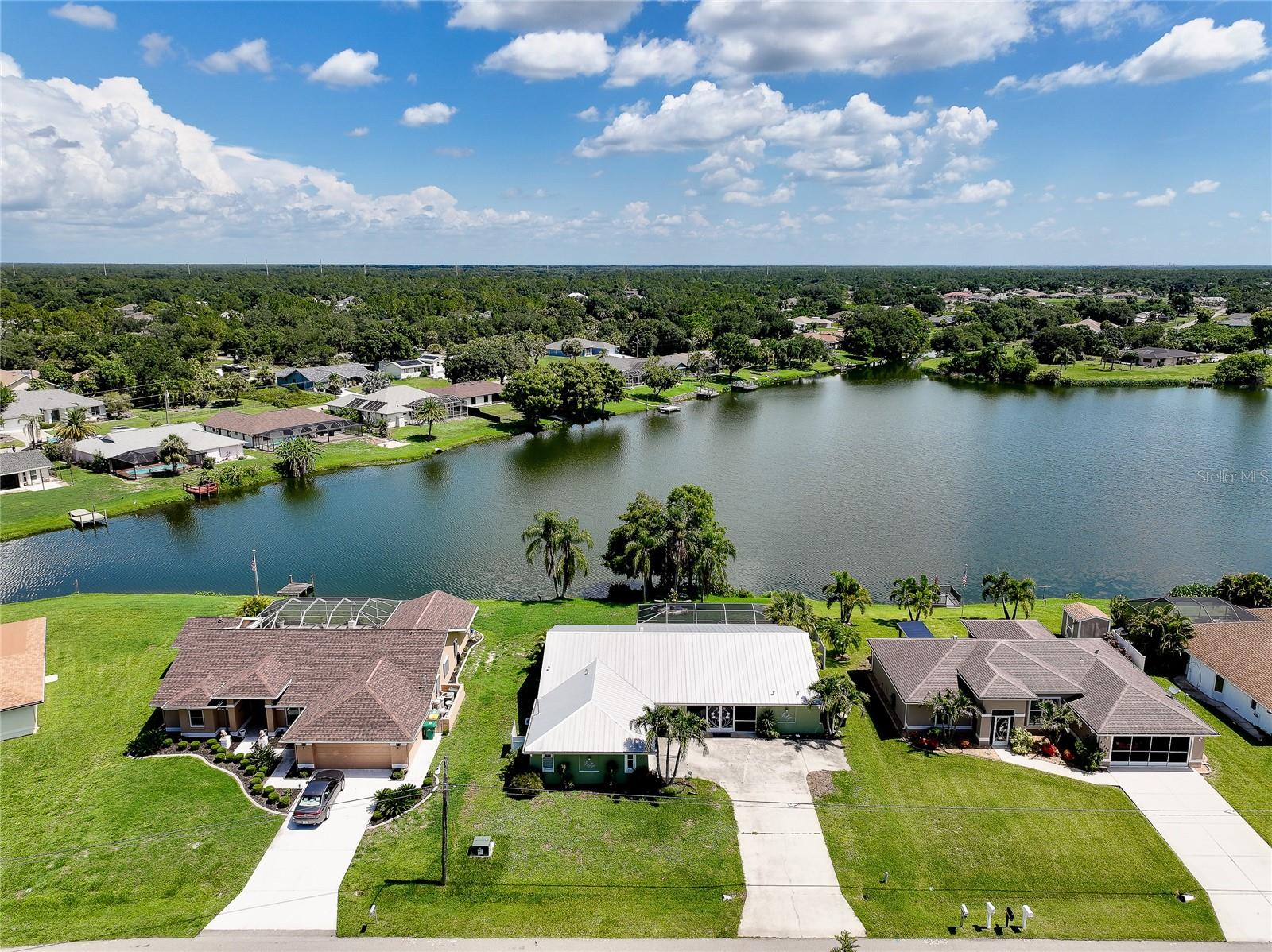Search Properties for Sale 1 22234 TENNYSON AVENUE