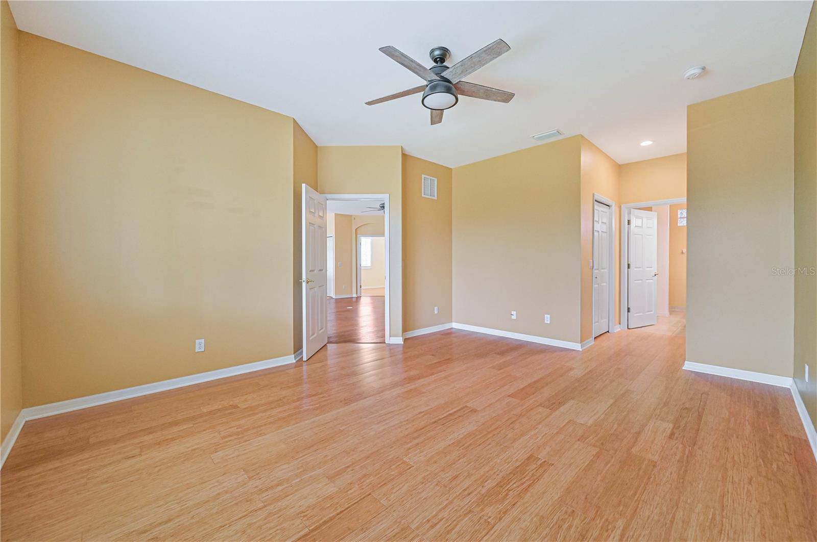 BOCA VISTA BURNT STORE LAKES - Residential