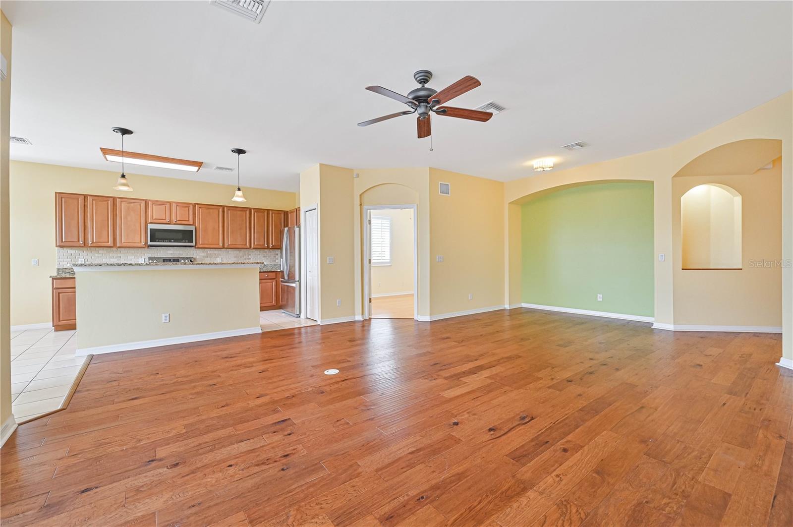 BOCA VISTA BURNT STORE LAKES - Residential