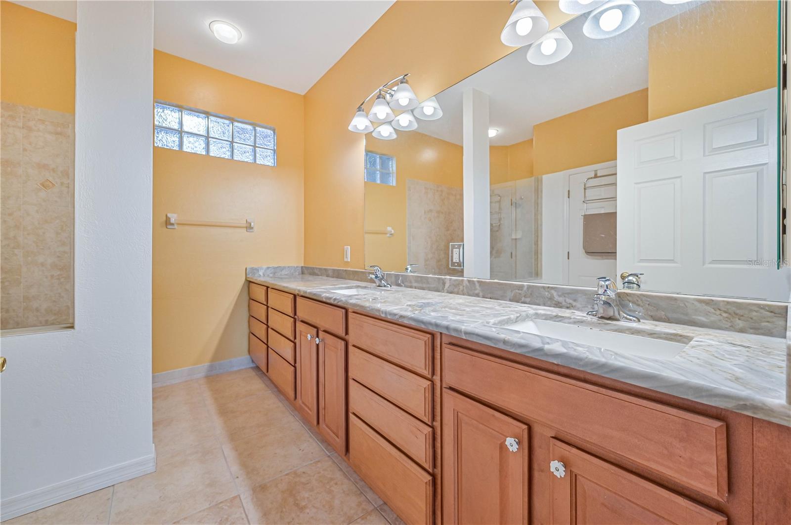 BOCA VISTA BURNT STORE LAKES - Residential