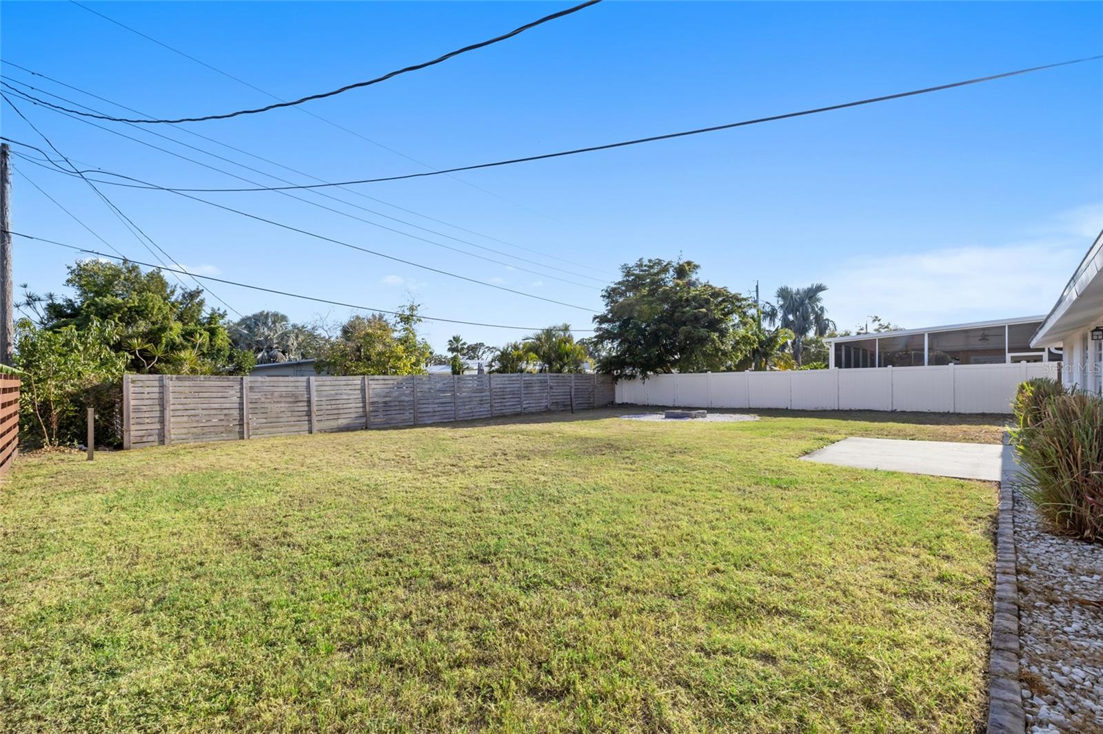 GULF GATE - Residential Lease