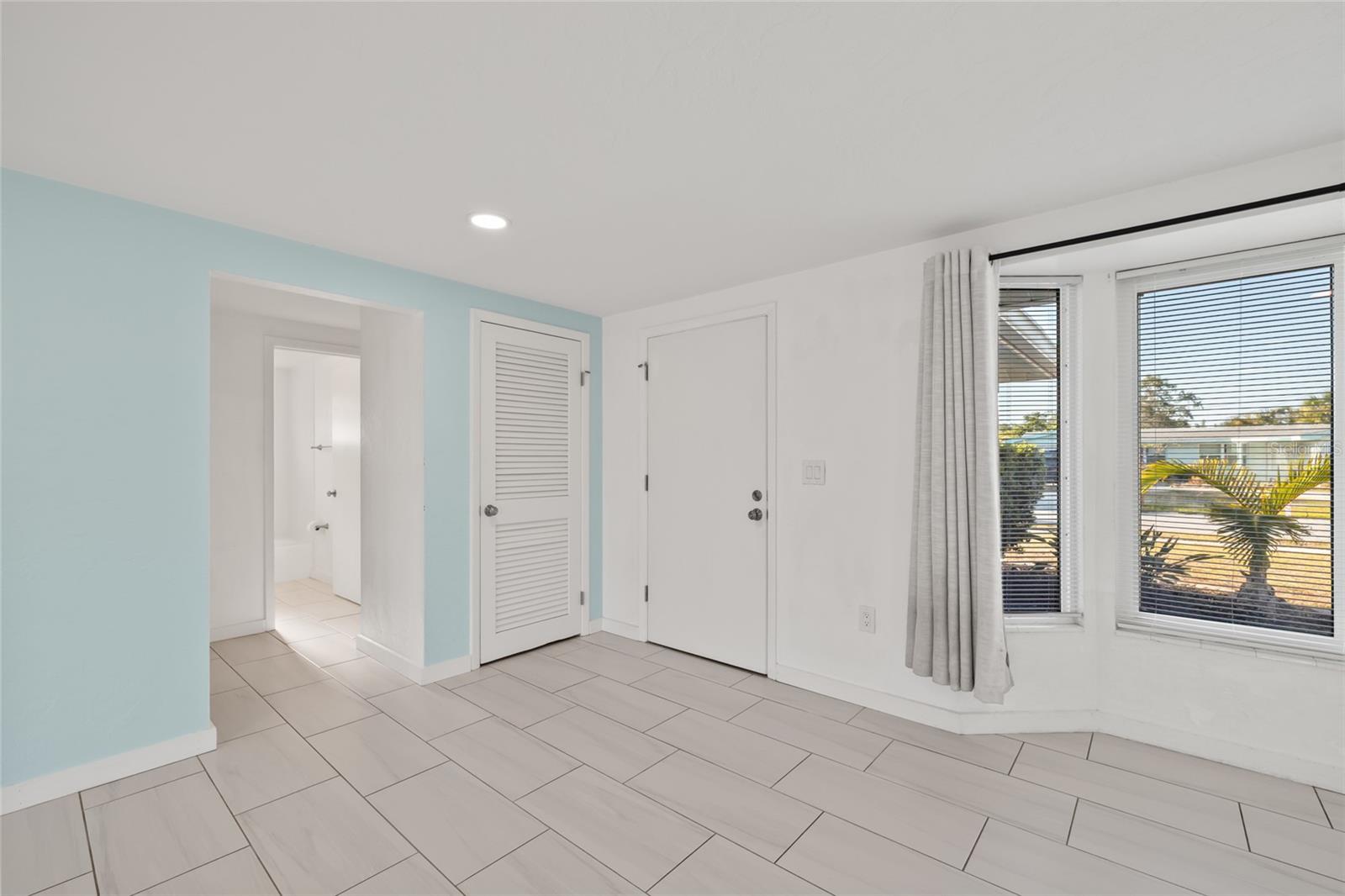 GULF GATE - Residential Lease