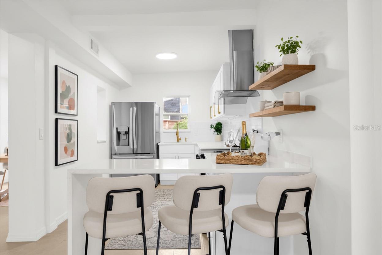 COLONIAL ACRES - Residential