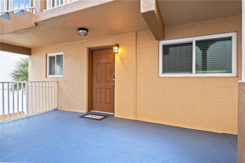 A home in DAYTONA BEACH