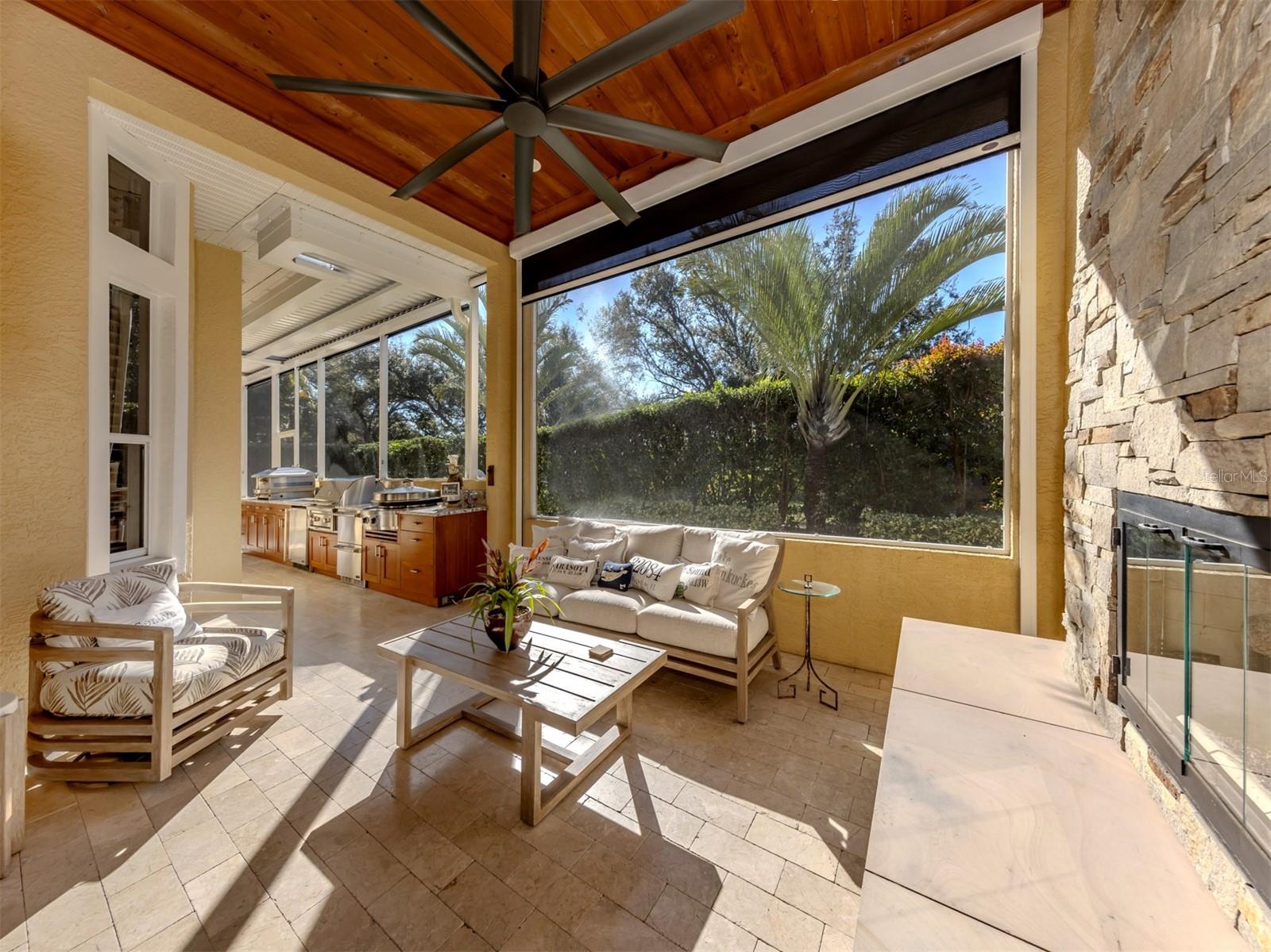 VENICE GOLF & COUNTRY CLUB - Residential