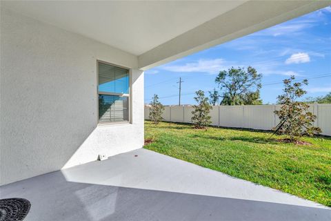 A home in WIMAUMA