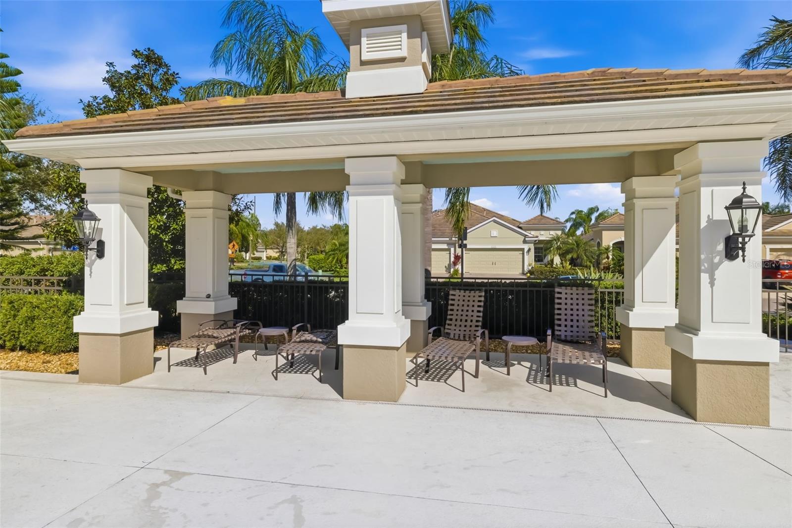 FAIRFIELD - Residential