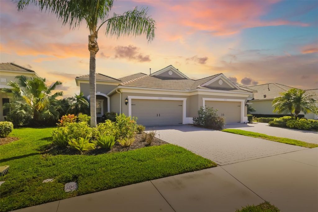 Photo of 5423 Fairfield Boulevard, Bradenton, FL 34203 (MLS # A4685721)