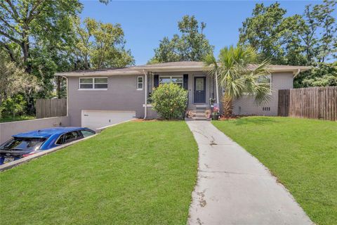 300 HICKORY COURT APOPKA FL 32712