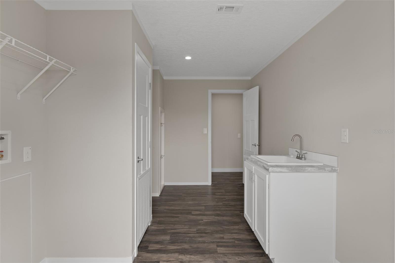 ZEPHYRHILLS COLONY CO - Residential