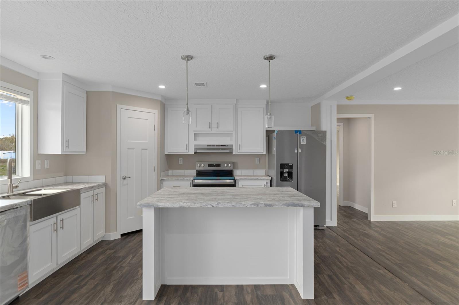 ZEPHYRHILLS COLONY CO - Residential