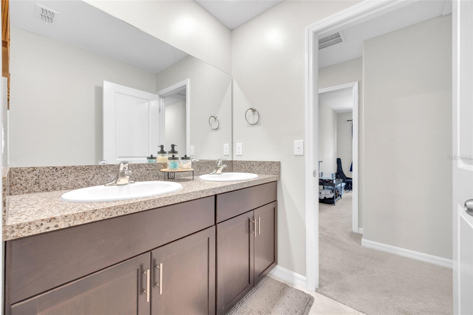 BELMONT SOUTH PH 2F - Residential