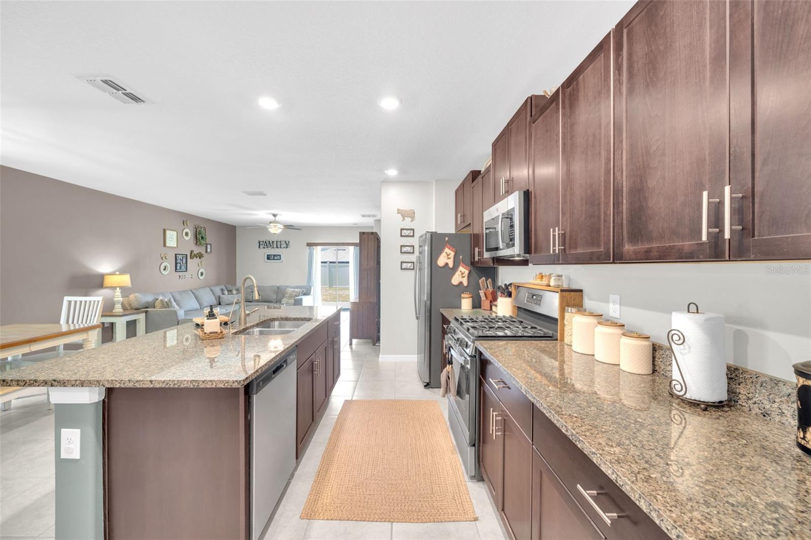 BELMONT SOUTH PH 2F - Residential