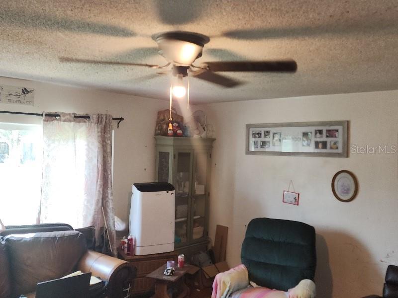 117 DEEN BOULEVARD