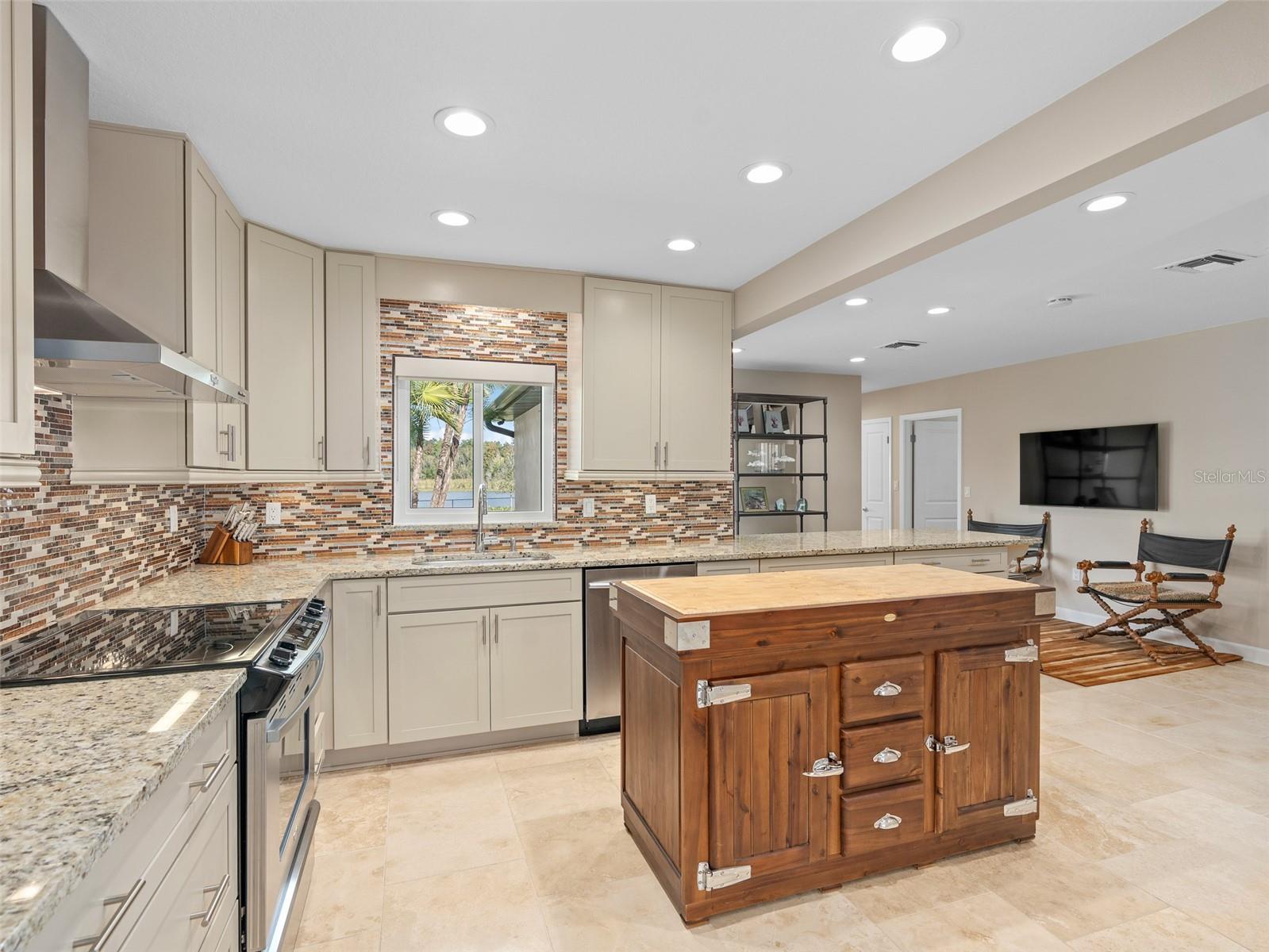 SOUTH LAKEMONT SHORES - Residential