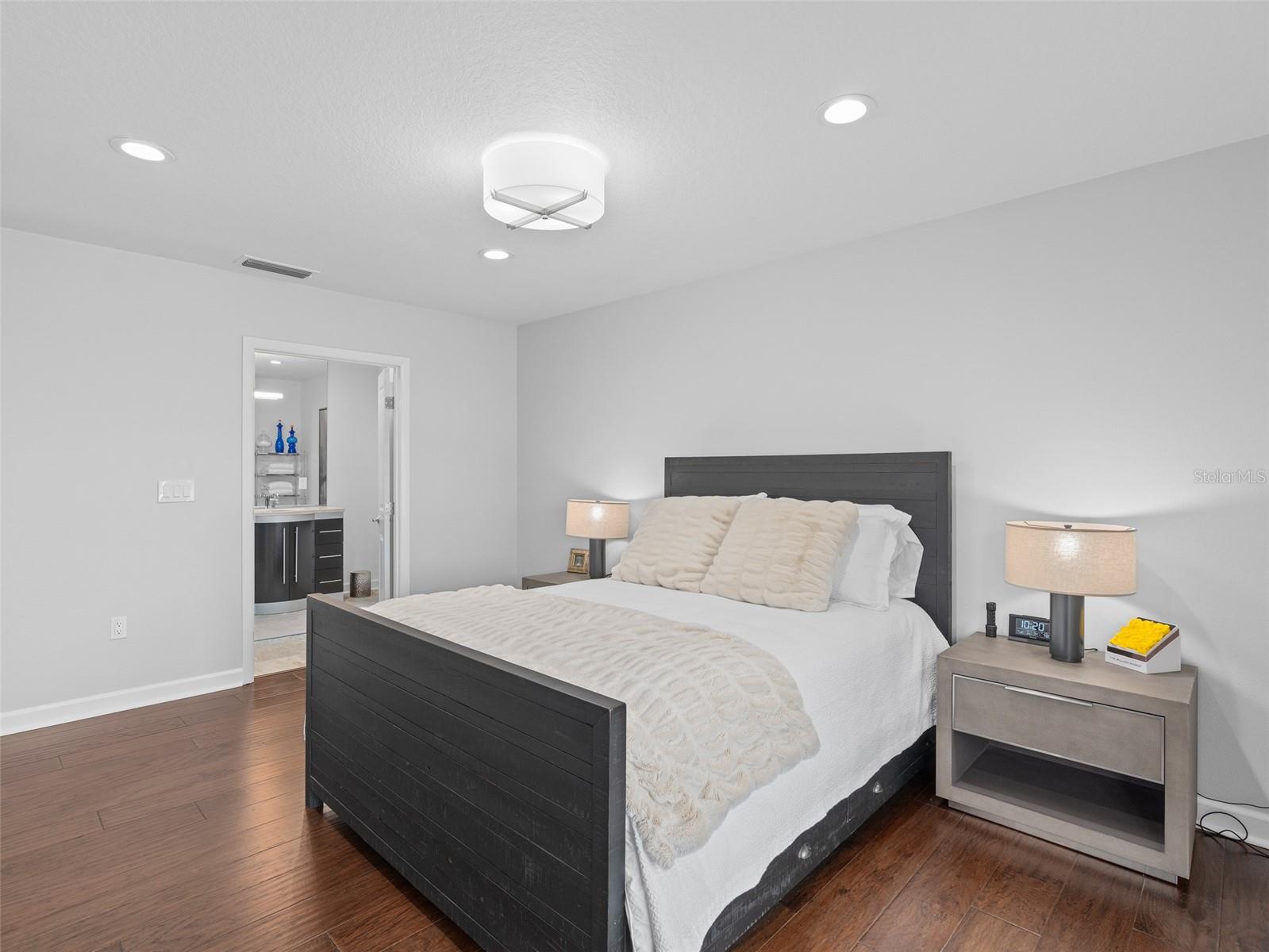 SOUTH LAKEMONT SHORES - Residential