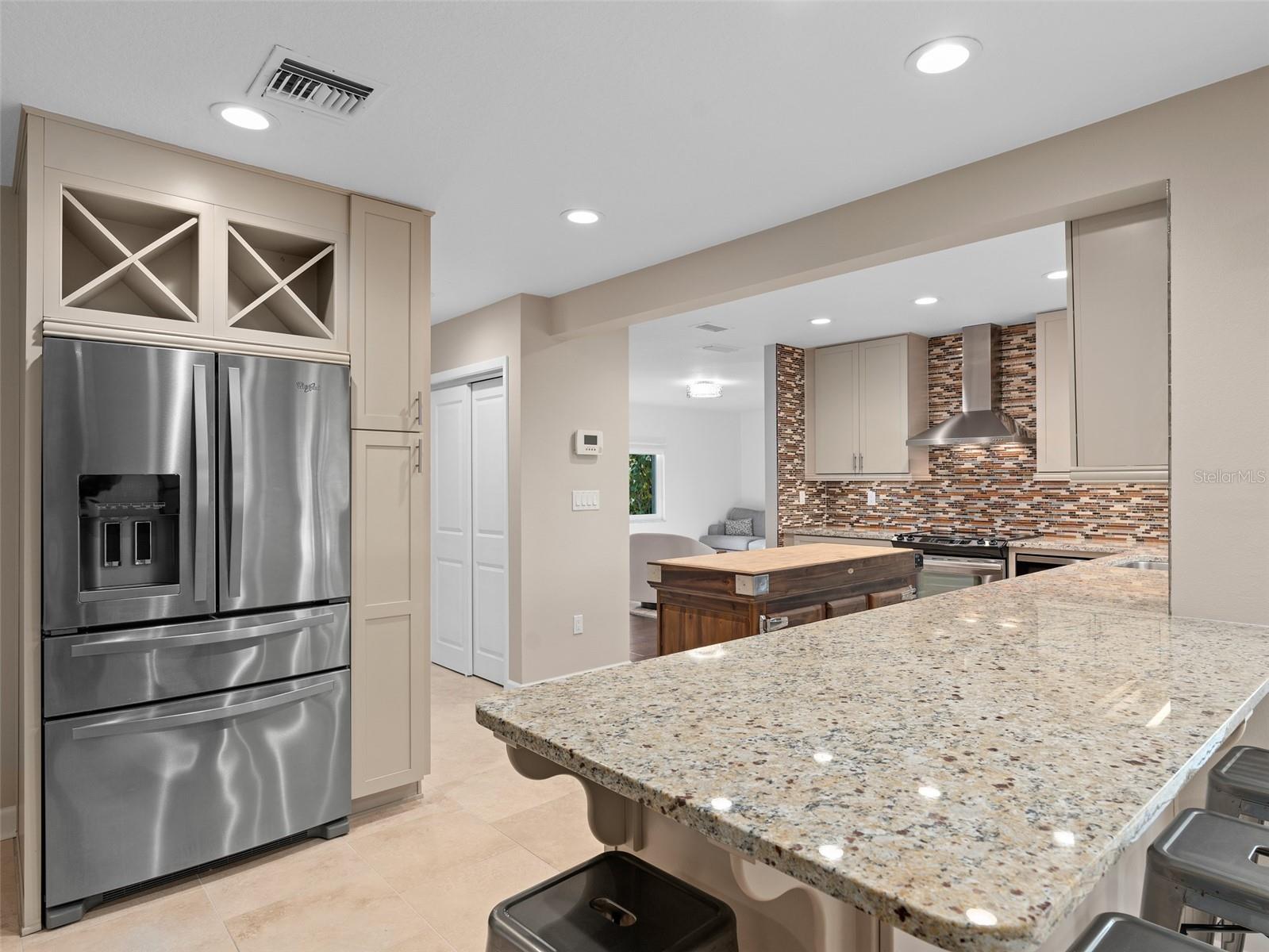 SOUTH LAKEMONT SHORES - Residential