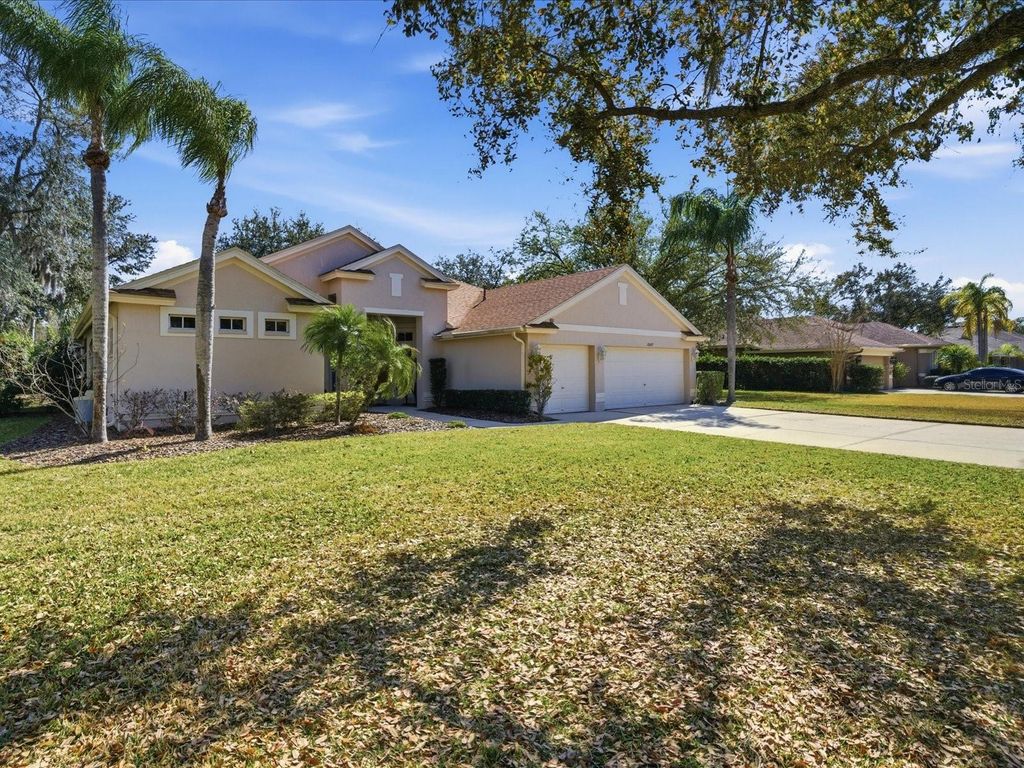 Photo of 19107 Beckett Drive, Odessa, FL 33556 (MLS # TB8479365)