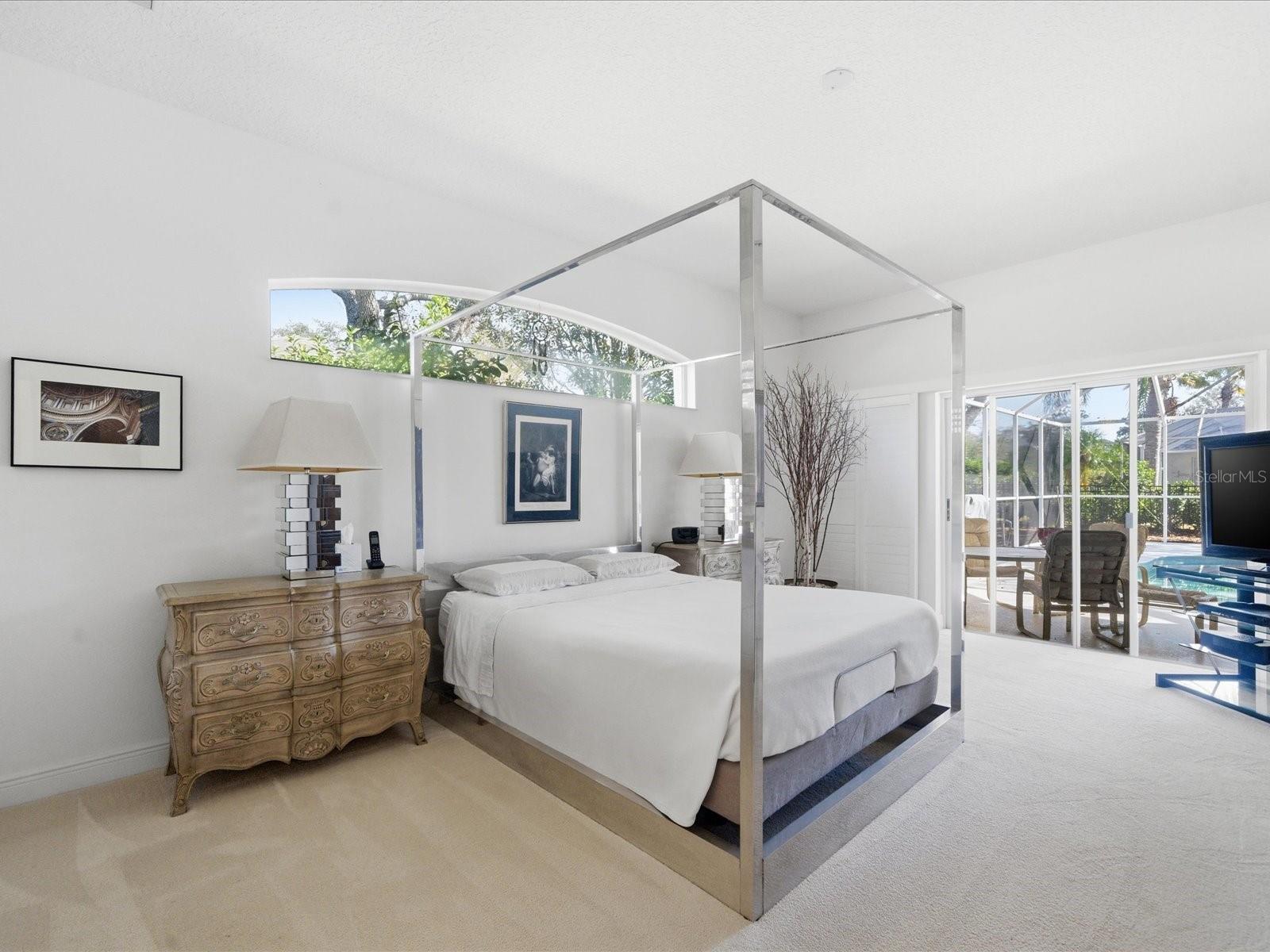 MONTREAUX - Residential