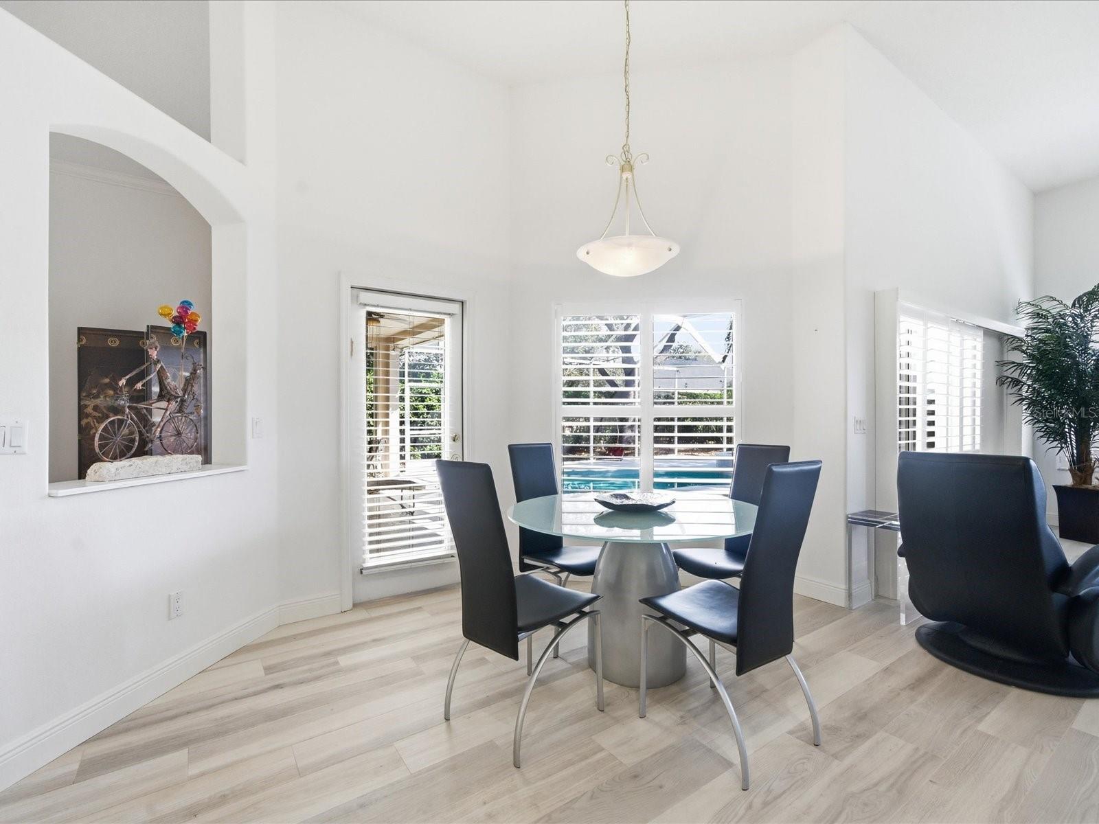 MONTREAUX - Residential