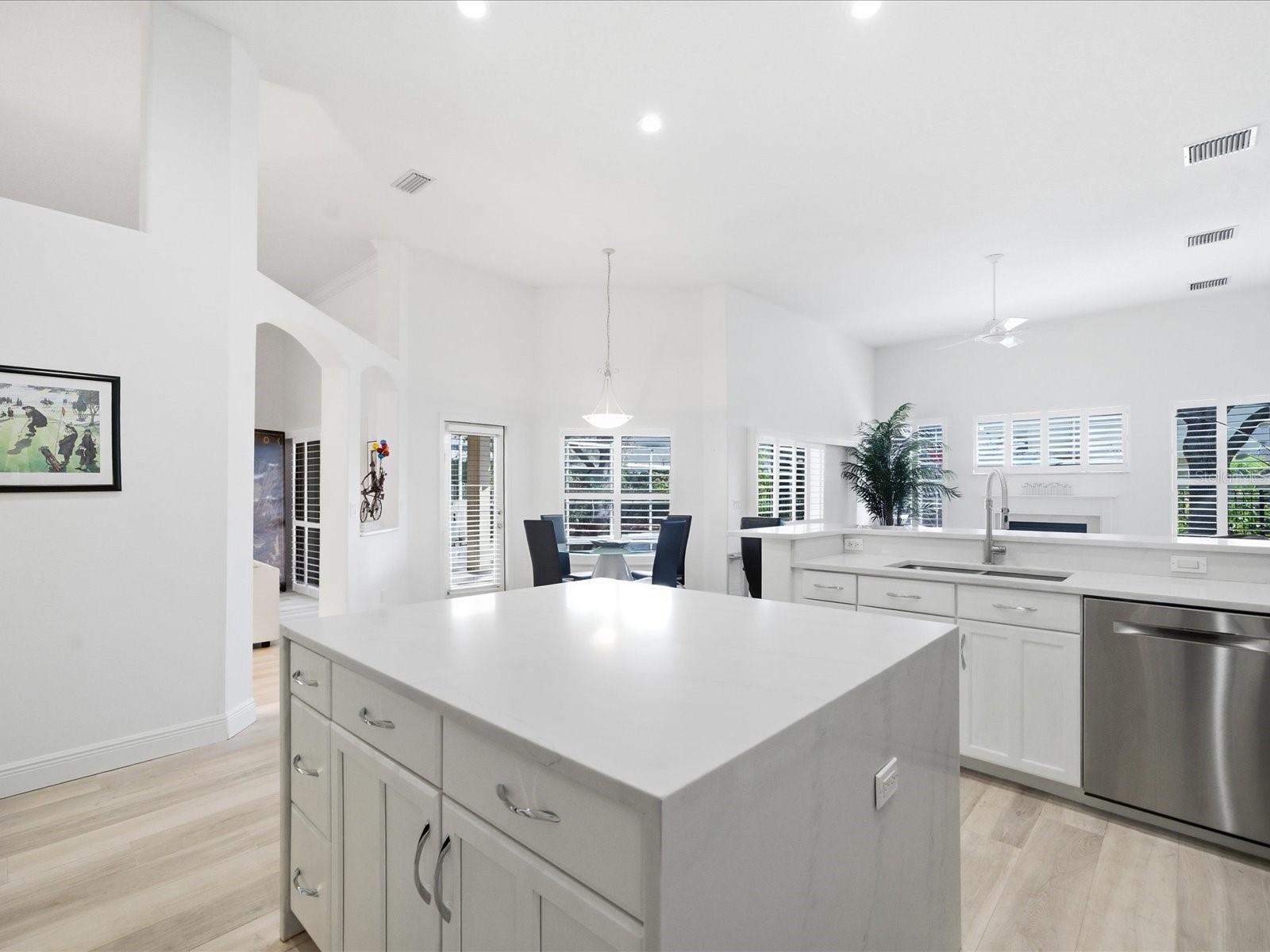 MONTREAUX - Residential