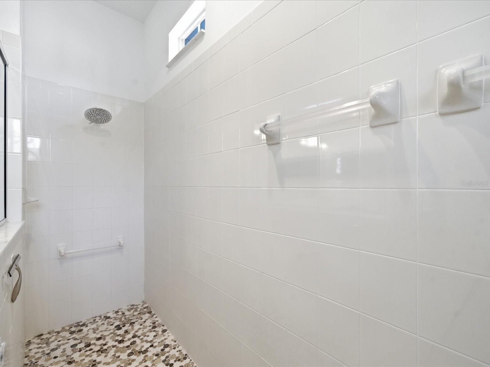 MONTREAUX - Residential