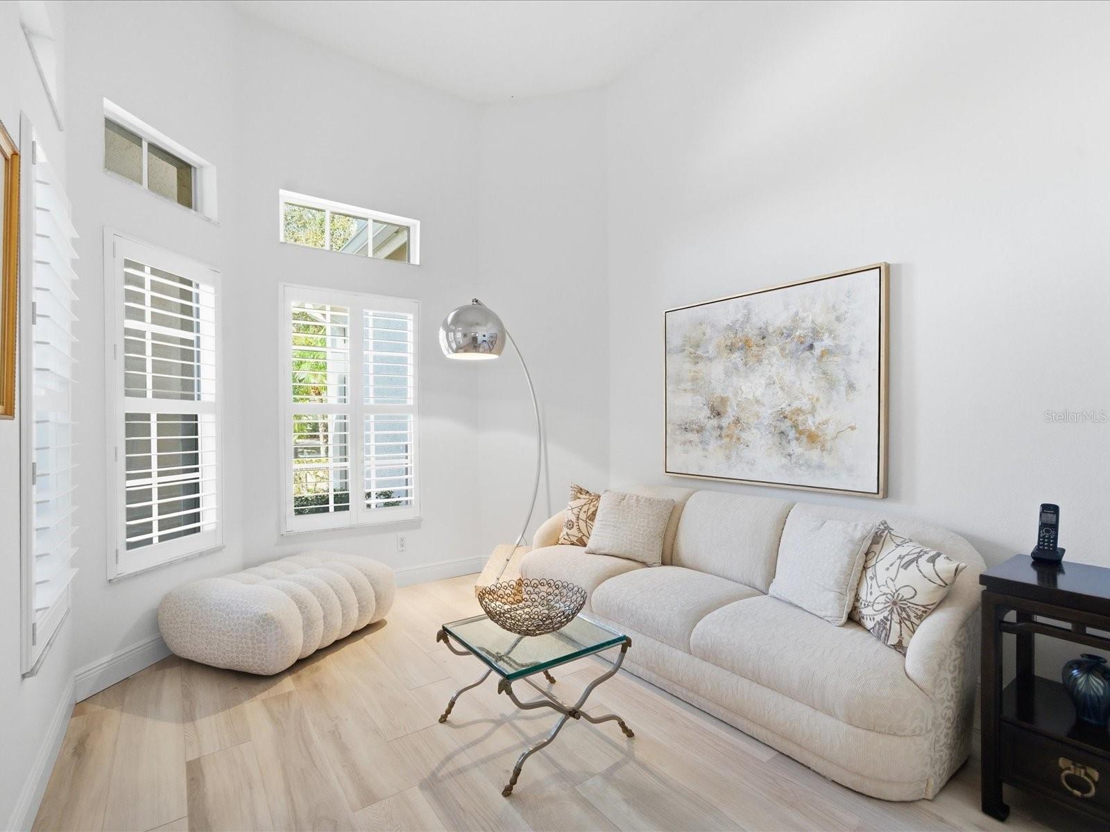 MONTREAUX - Residential