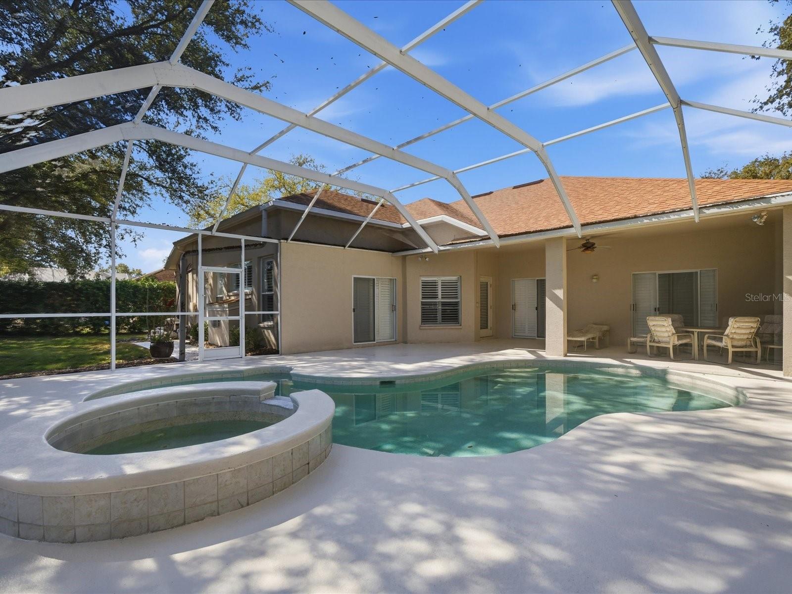 MONTREAUX - Residential