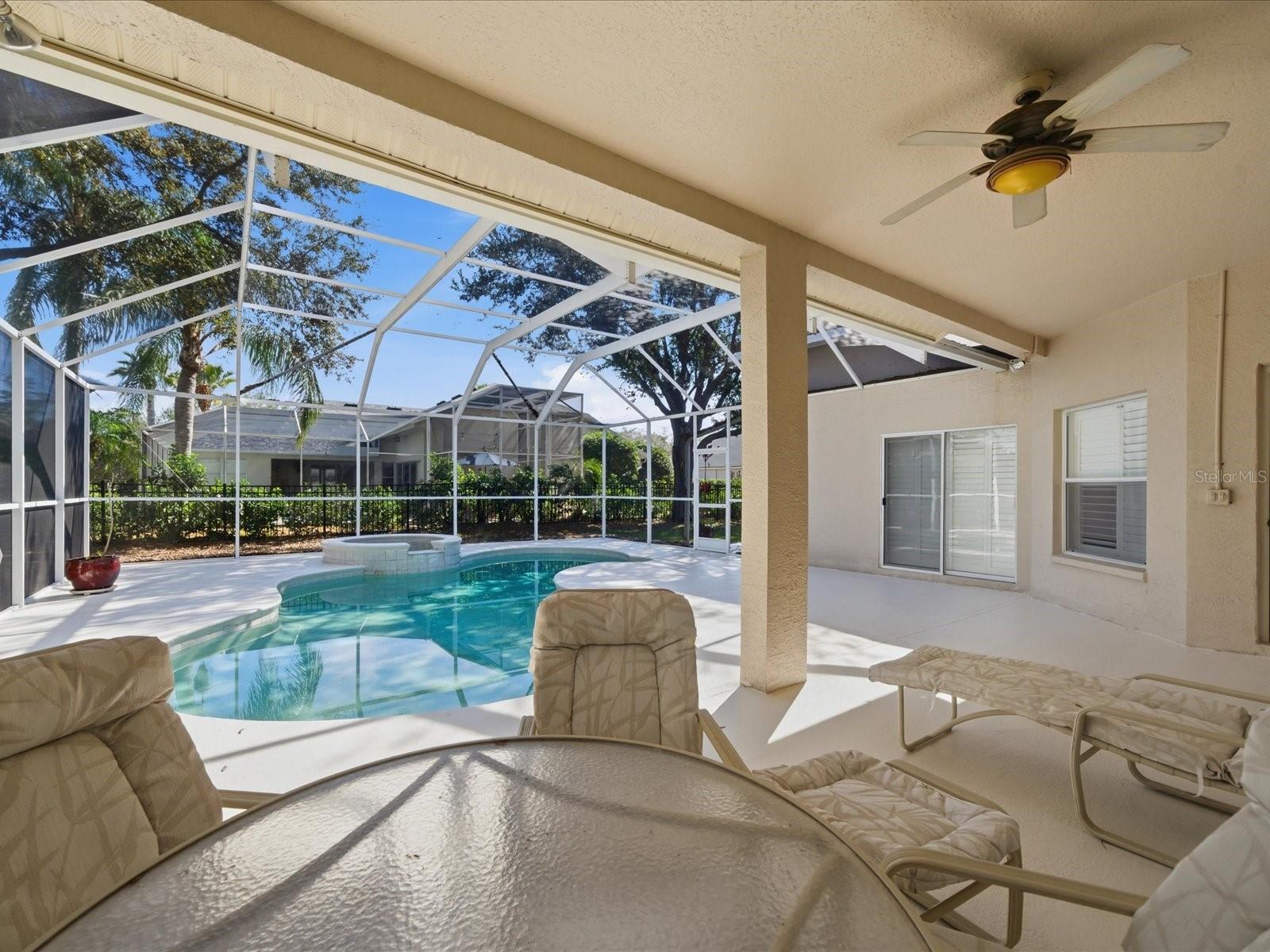 MONTREAUX - Residential