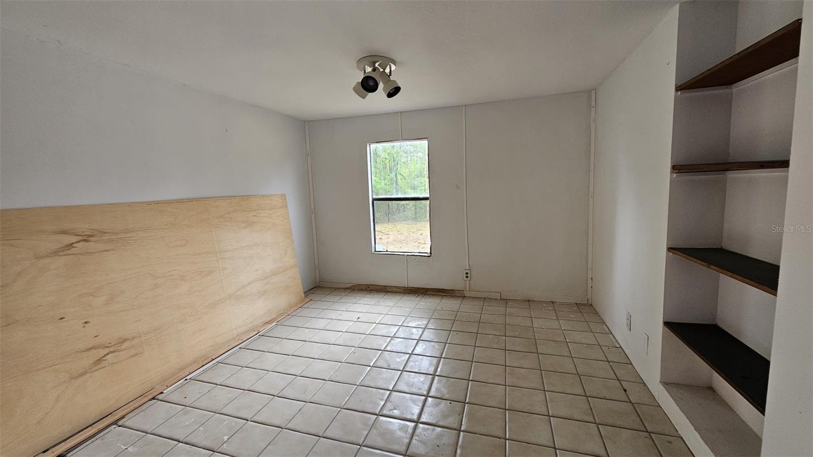 WILLISTON HIGHLANDS UN 14 - Land