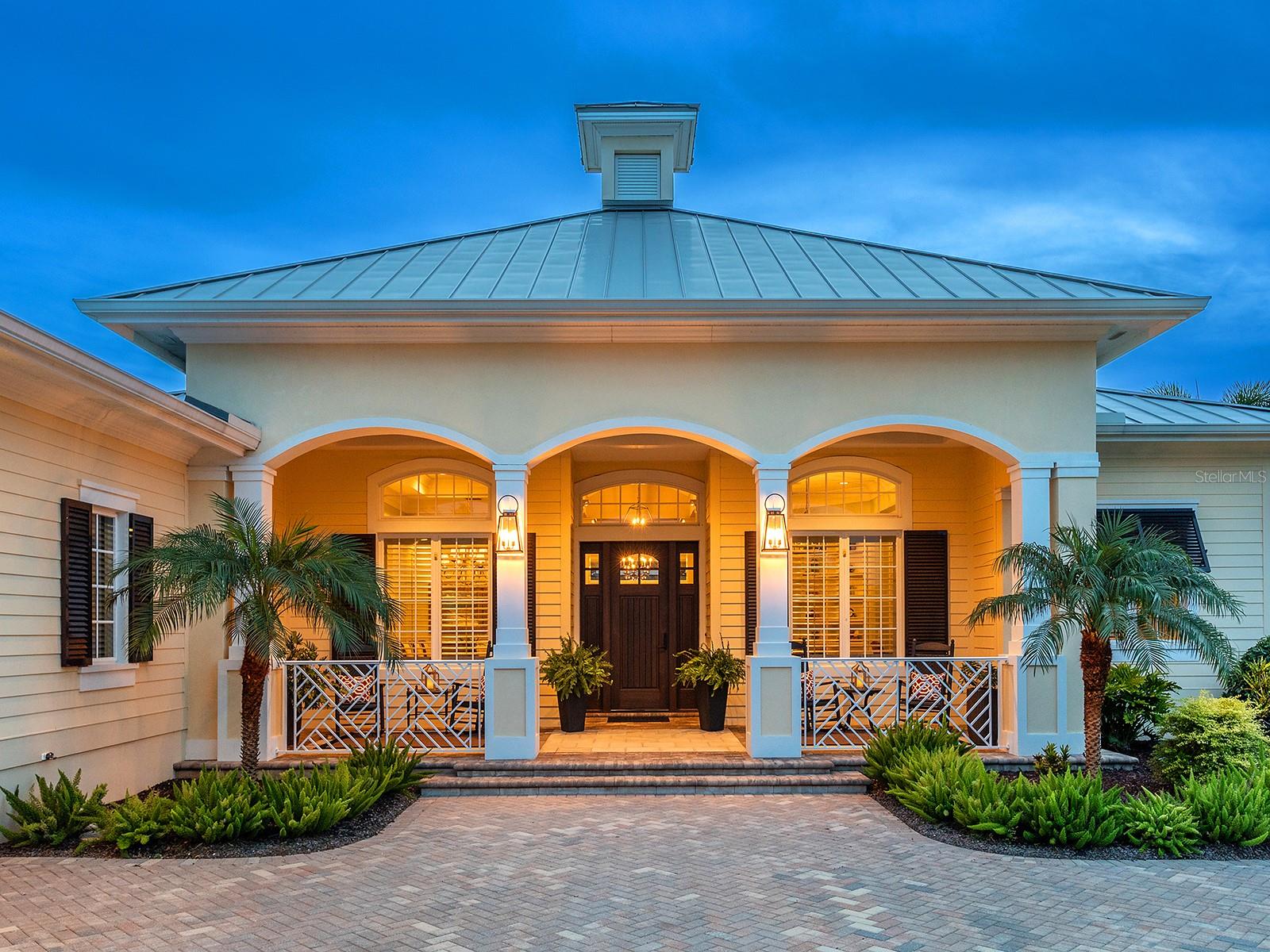 LAKE CLUB - Residential