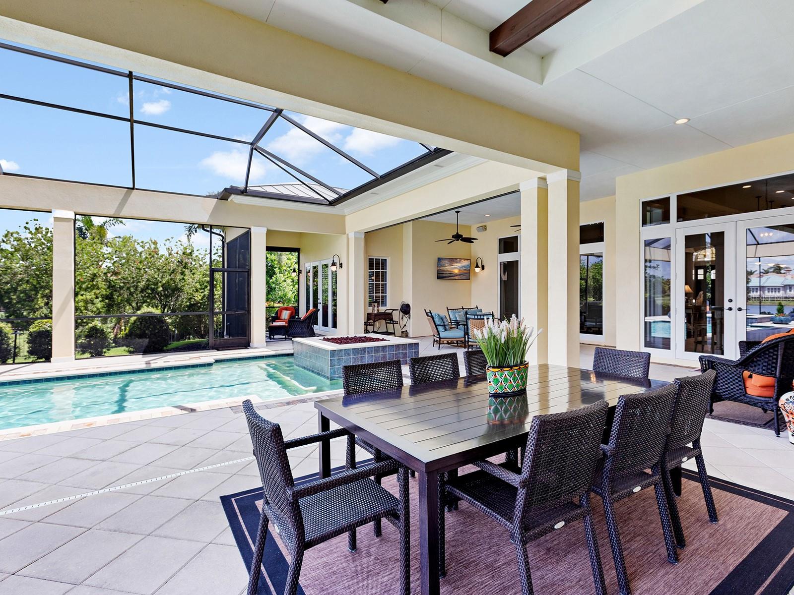LAKE CLUB - Residential