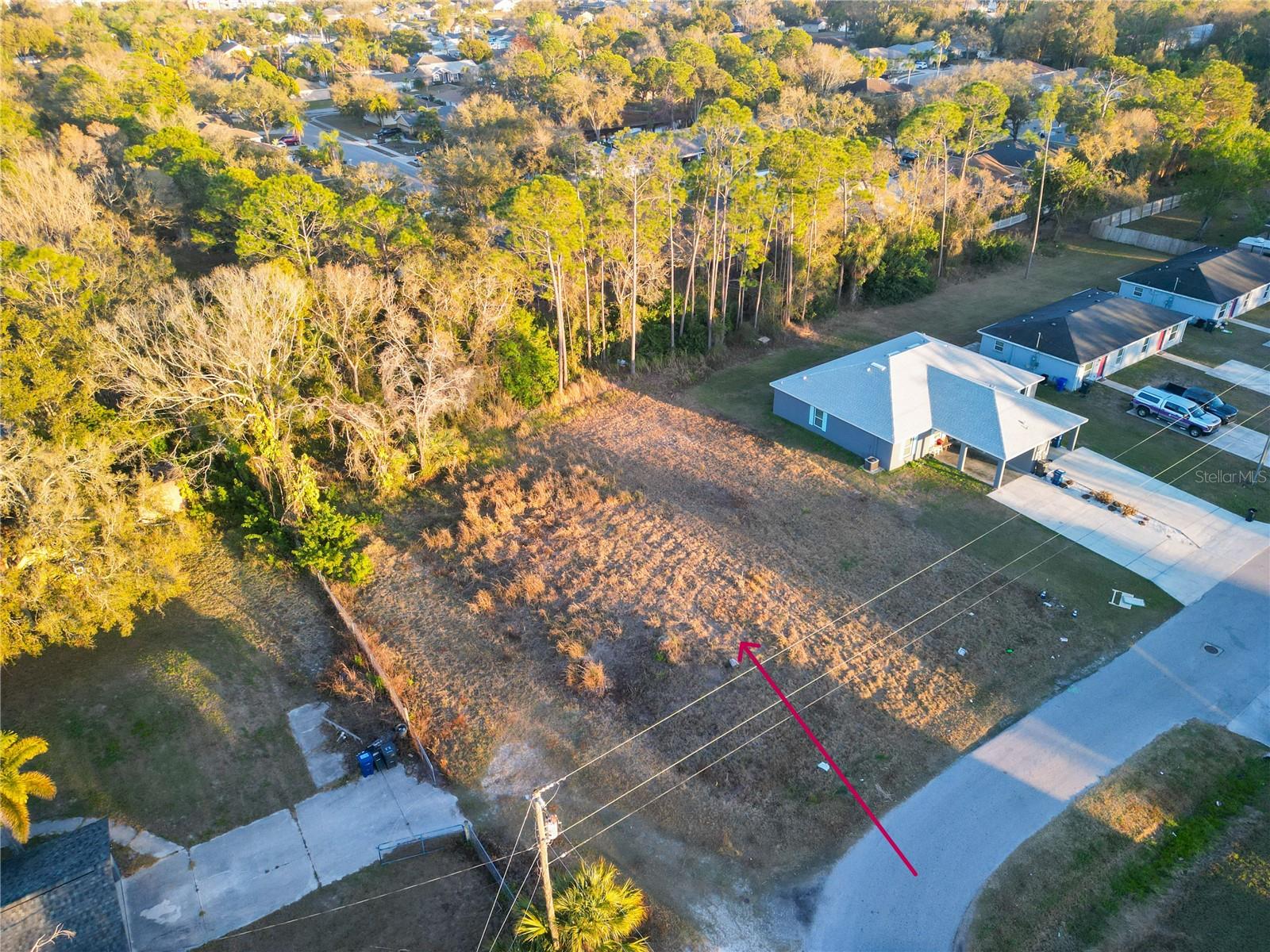 ONECO GARDENS - Land