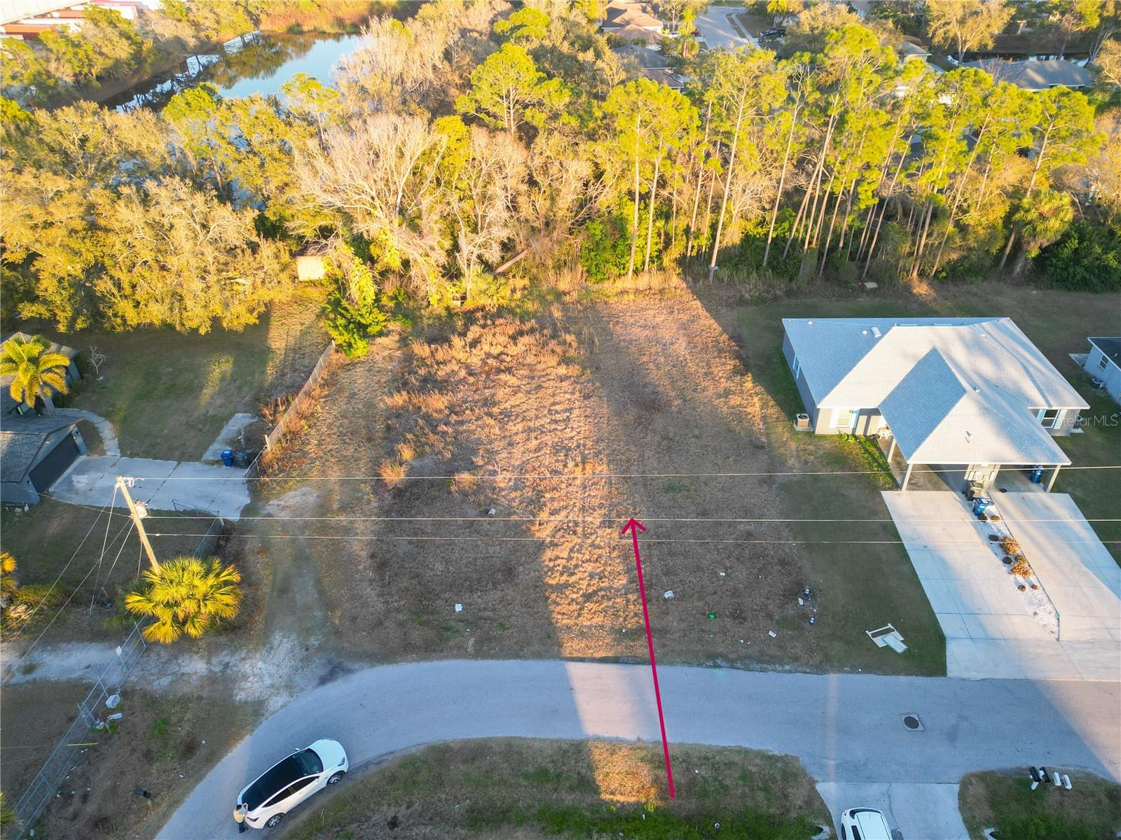 ONECO GARDENS - Land