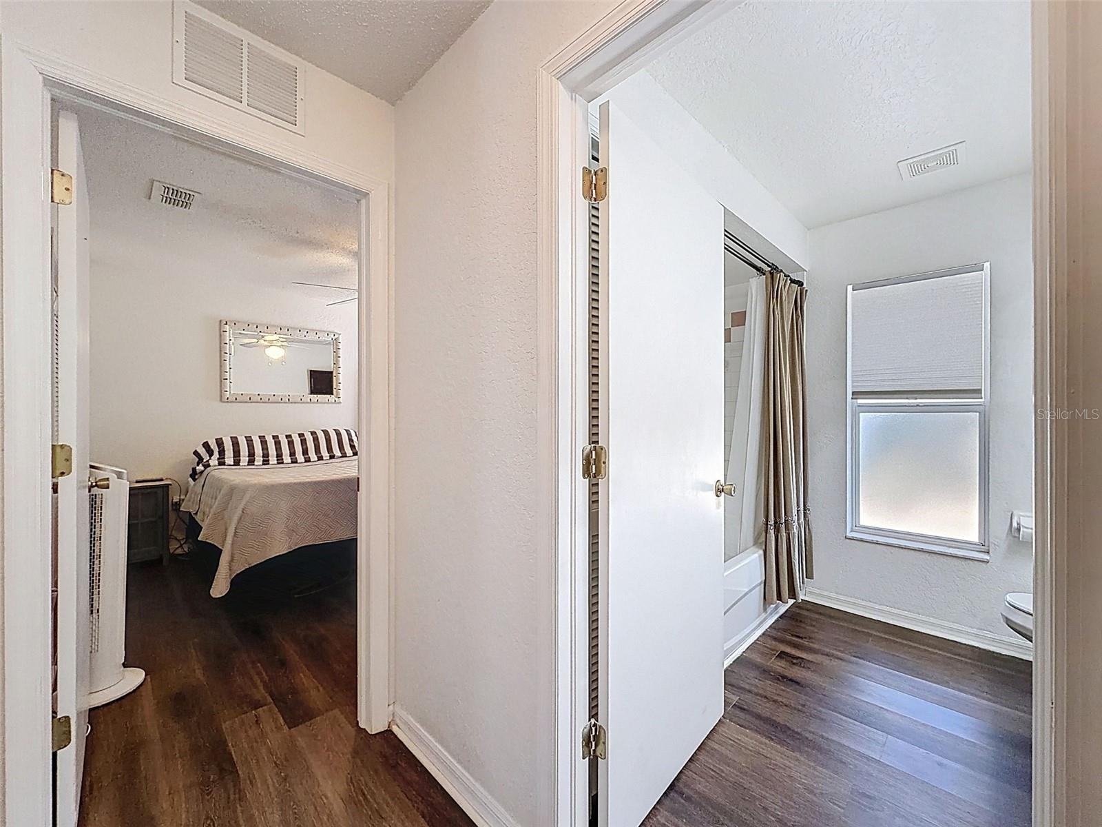 ROYAL HIGHLANDS - Residential