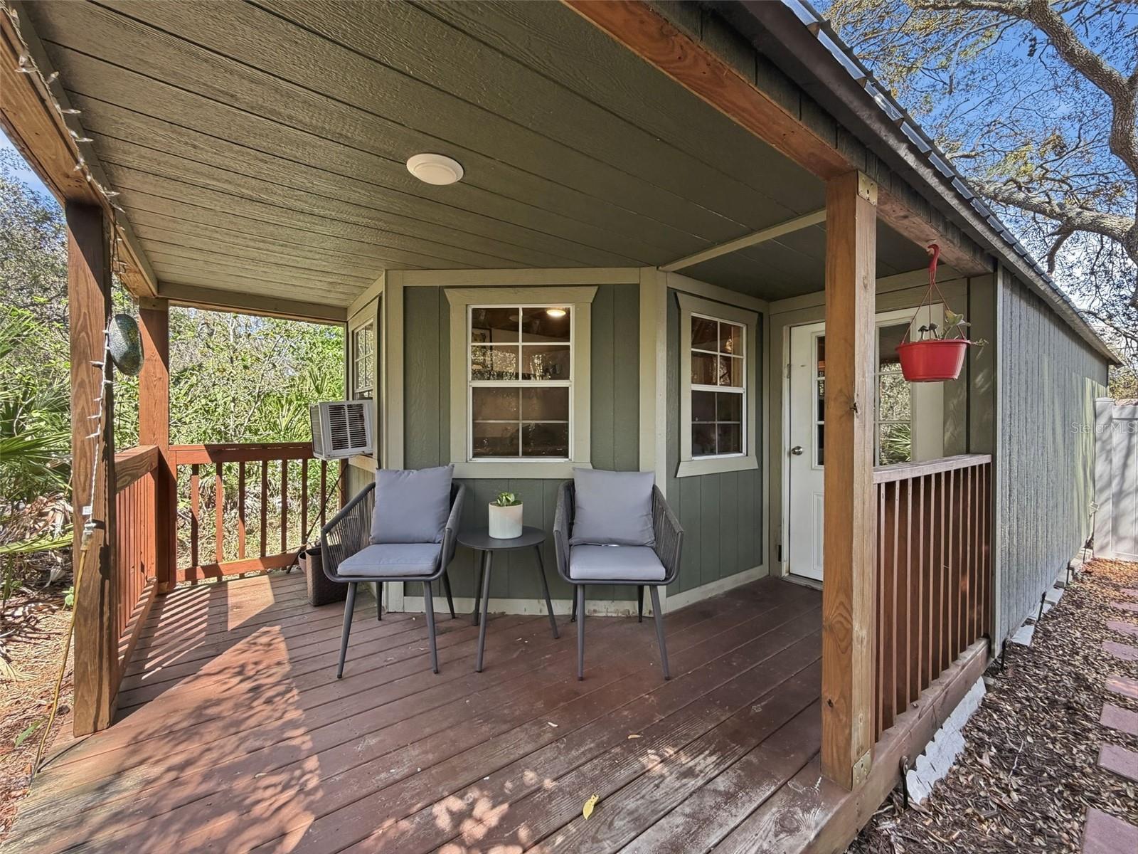 ROYAL HIGHLANDS - Residential