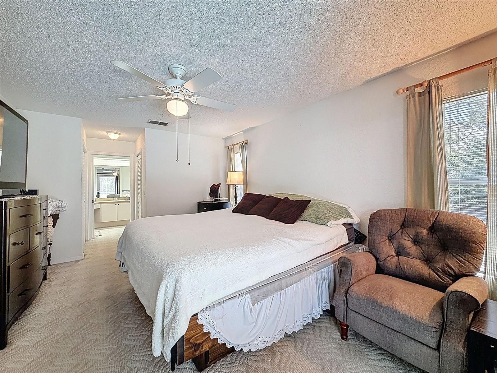 ROYAL HIGHLANDS - Residential