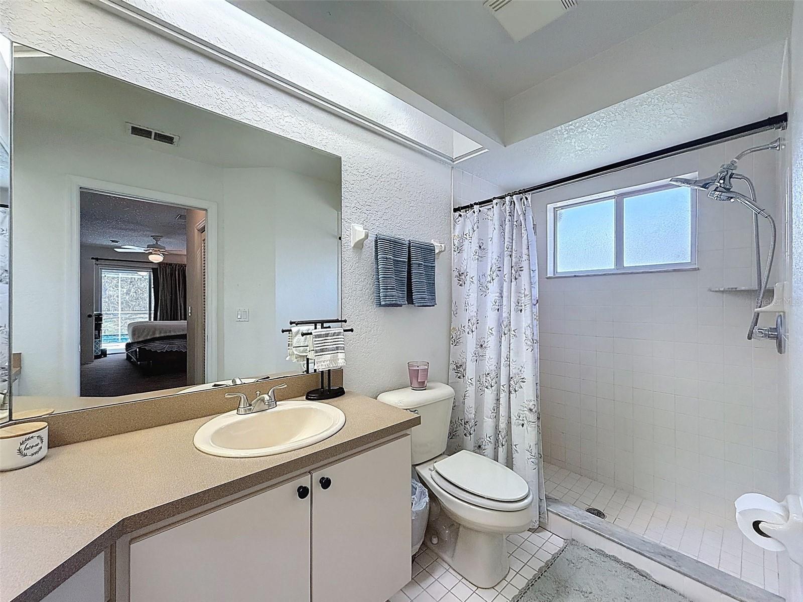 ROYAL HIGHLANDS - Residential