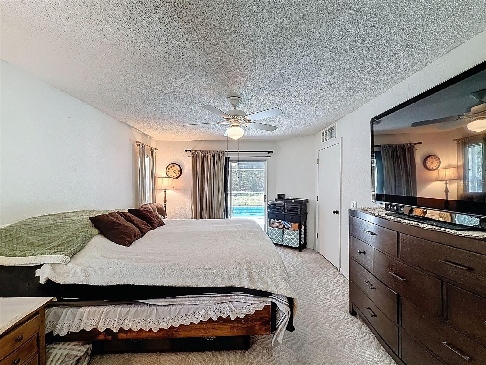 ROYAL HIGHLANDS - Residential