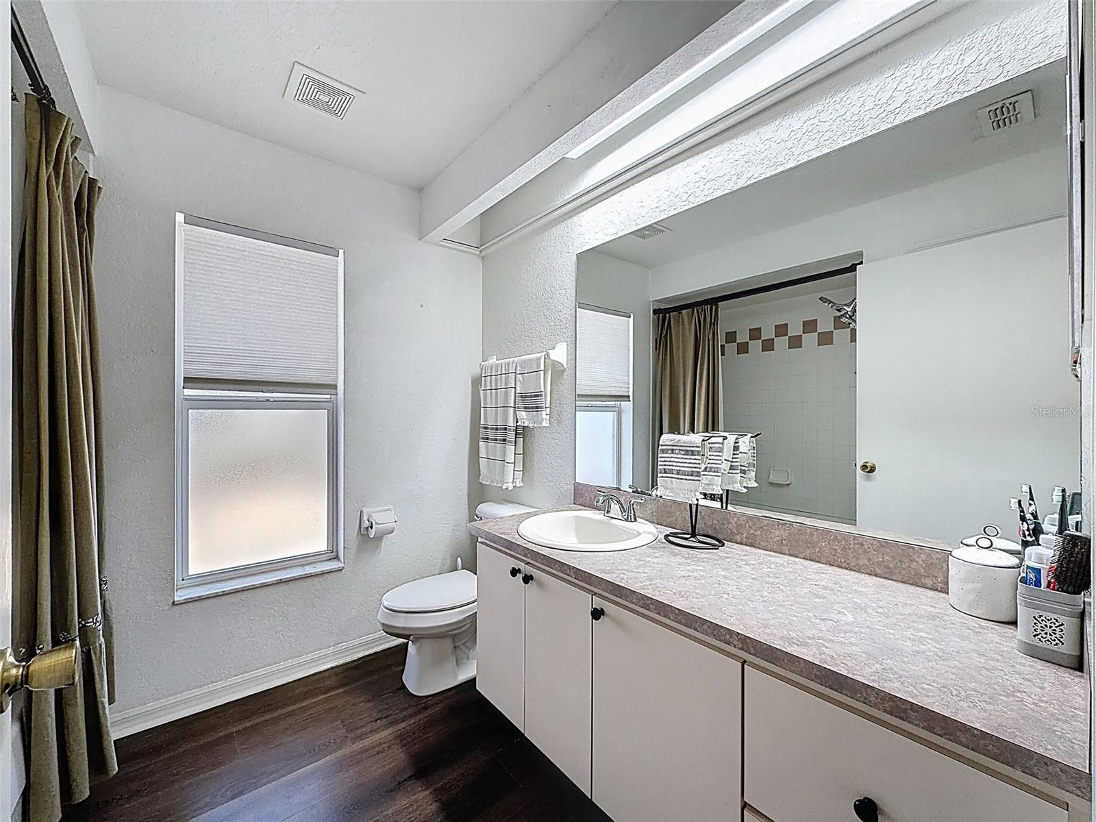 ROYAL HIGHLANDS - Residential