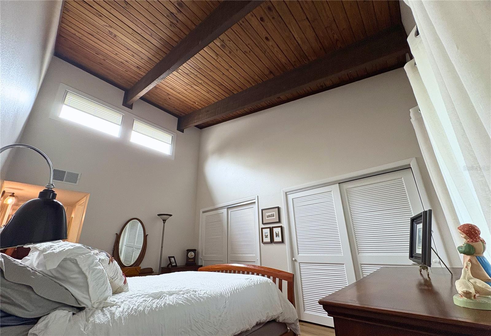 CASA LOMA CONDO - Residential