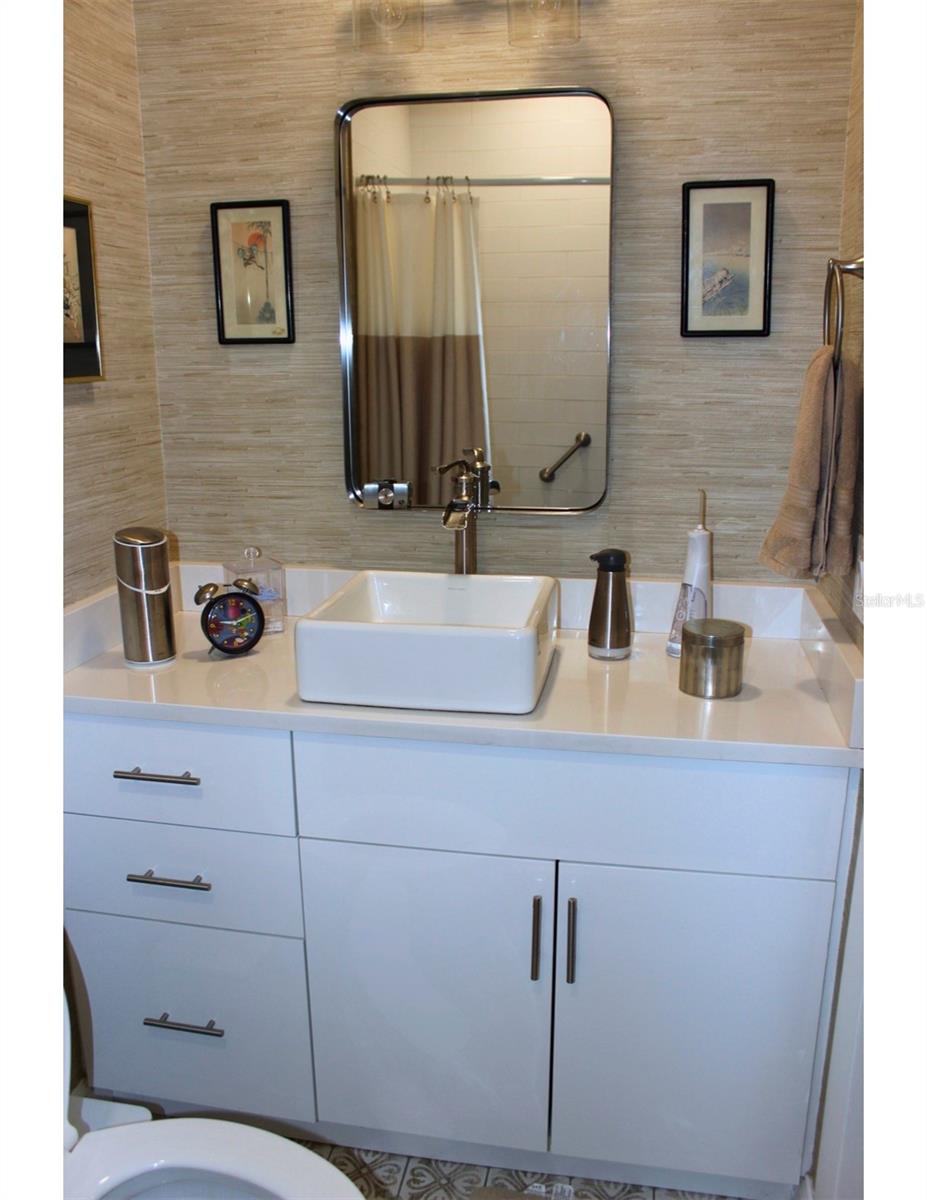 CASA LOMA CONDO - Residential