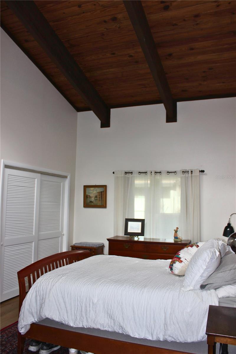 CASA LOMA CONDO - Residential